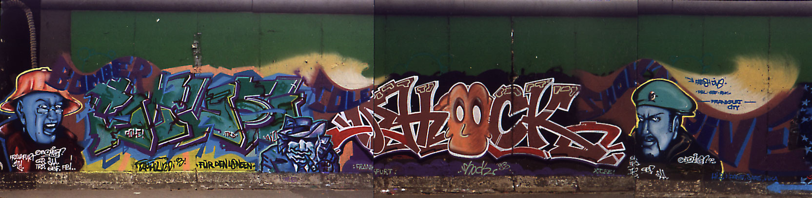 Graffiti Eastside Gallery 1993